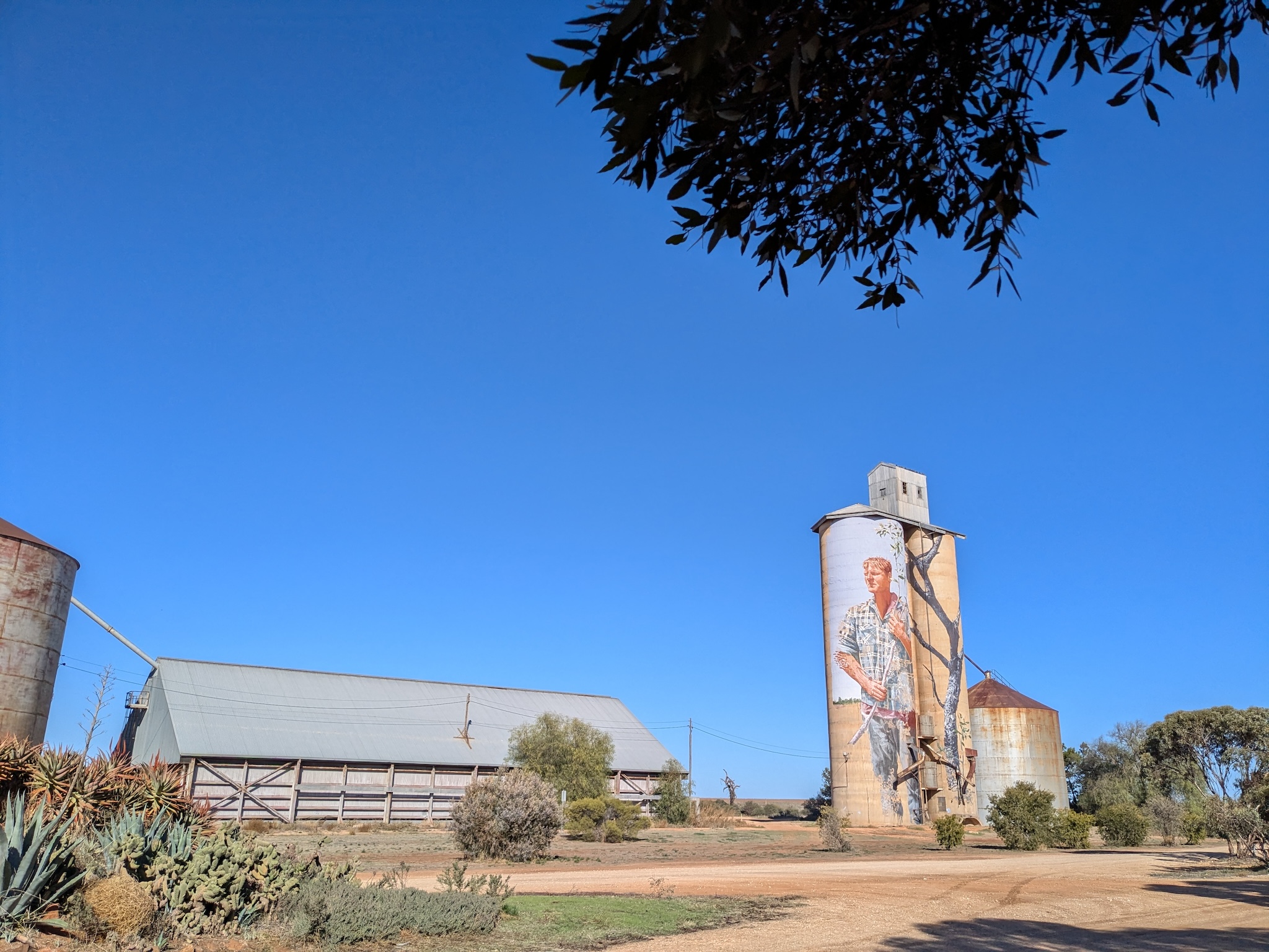 Patchy silo art